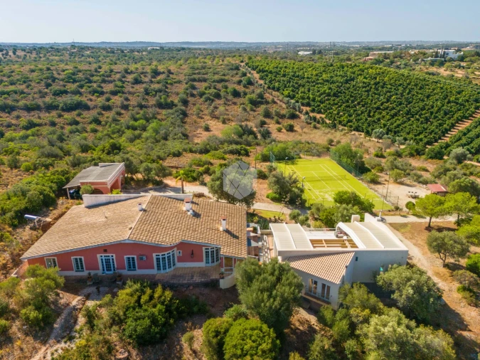 Moradia T5 para Venda em Silves Foto 27