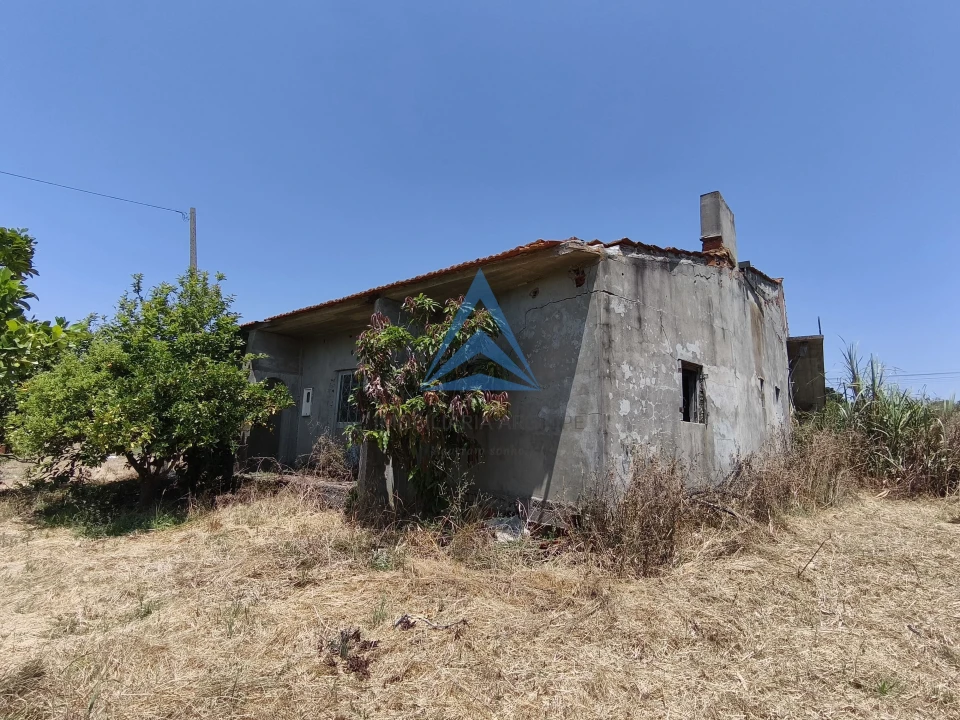 Quinta T0 para Venda em Vinha da Rainha Foto 19