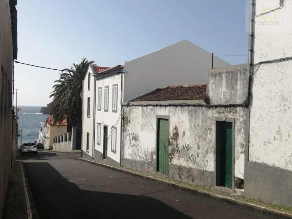 Moradia T2 para Venda em Vila Franca do Campo (São Miguel) Foto 2