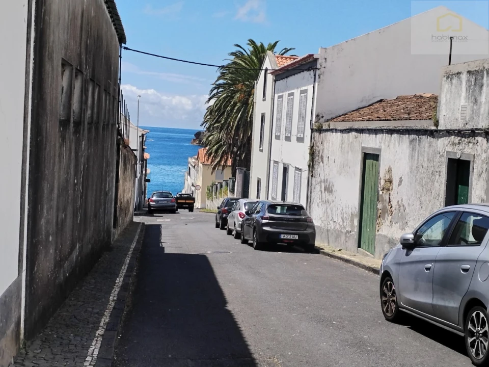 Moradia T2 para Venda em Vila Franca do Campo (São Miguel) Foto 32