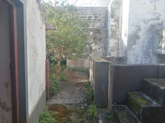 Moradia T2 para Venda em Vila Franca do Campo (São Miguel) Foto 16