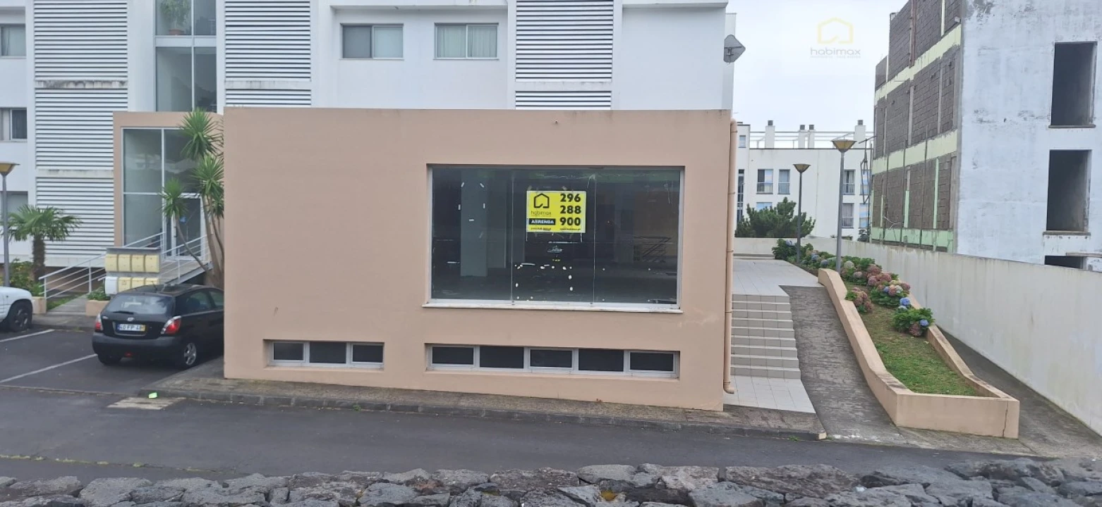 Loja para Venda em Vila Franca do Campo (São Pedro) Foto 1