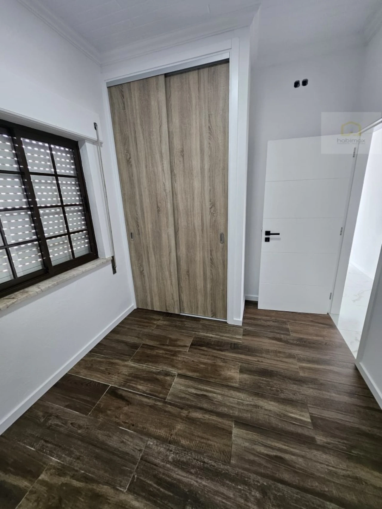 Moradia T8 para Venda em Santa Cruz da Graciosa Foto 7