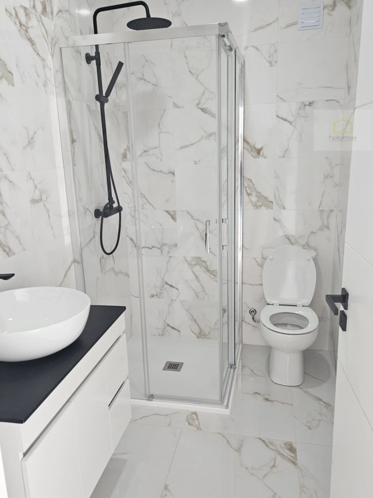 Moradia T8 para Venda em Santa Cruz da Graciosa Foto 9