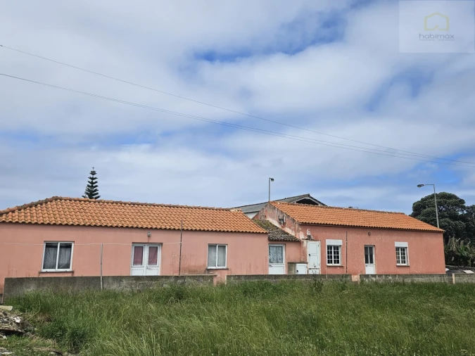 Moradia T8 para Venda em Santa Cruz da Graciosa Foto 17