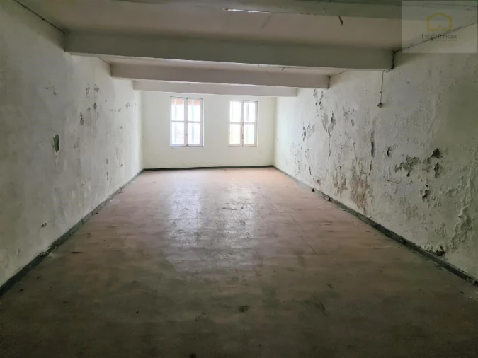 Moradia T3 para Venda em Angra (Nossa Senhora da Conceição) Foto 4