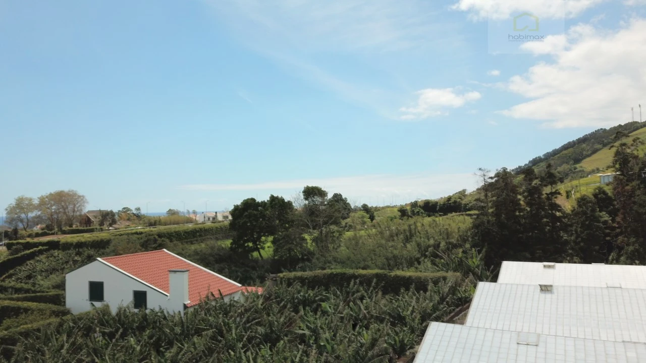 Terreno para Venda em Vila Franca do Campo (São Miguel) Foto 3
