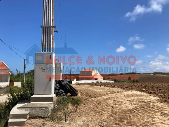 Terreno Agricola ou Rústico para Venda em Atouguia da Baleia Foto 3