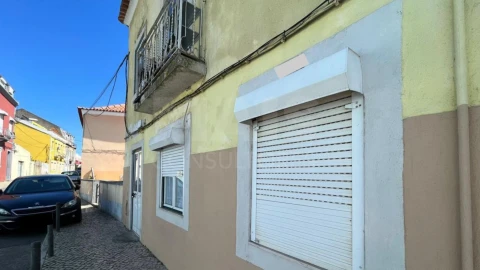 Prédio para Venda em Ajuda