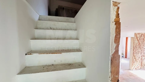 Prédio para Venda em Ajuda