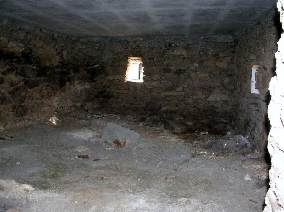 Moradia T2 para Venda em Genisio Foto 11