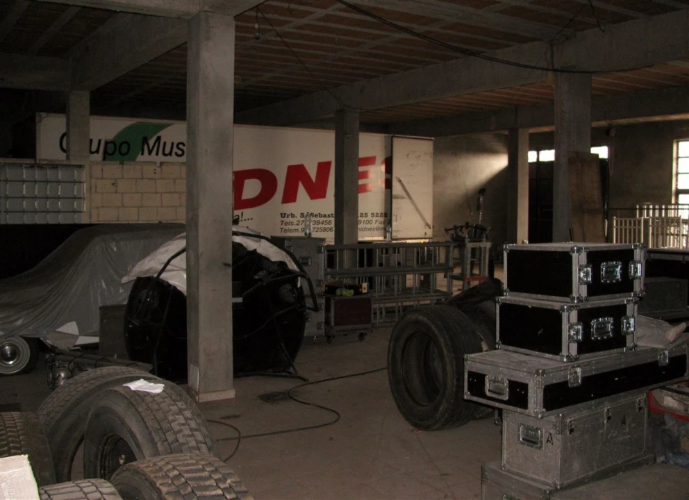 Prédio para Venda em Sendim e Atenor Foto 14