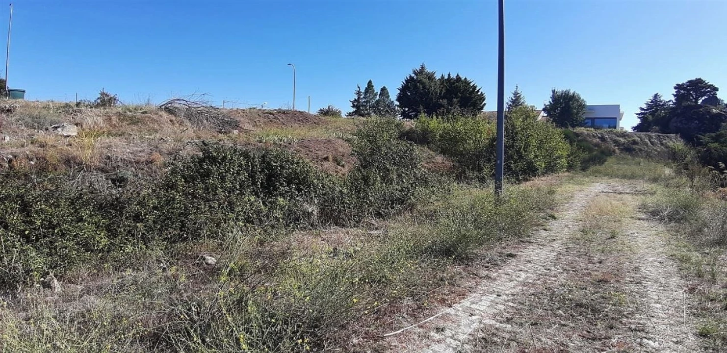 Terreno para Venda em Miranda do Douro Foto 6
