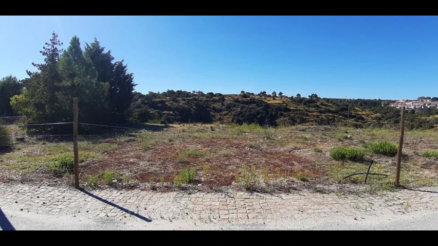 Terreno para Venda em Miranda do Douro