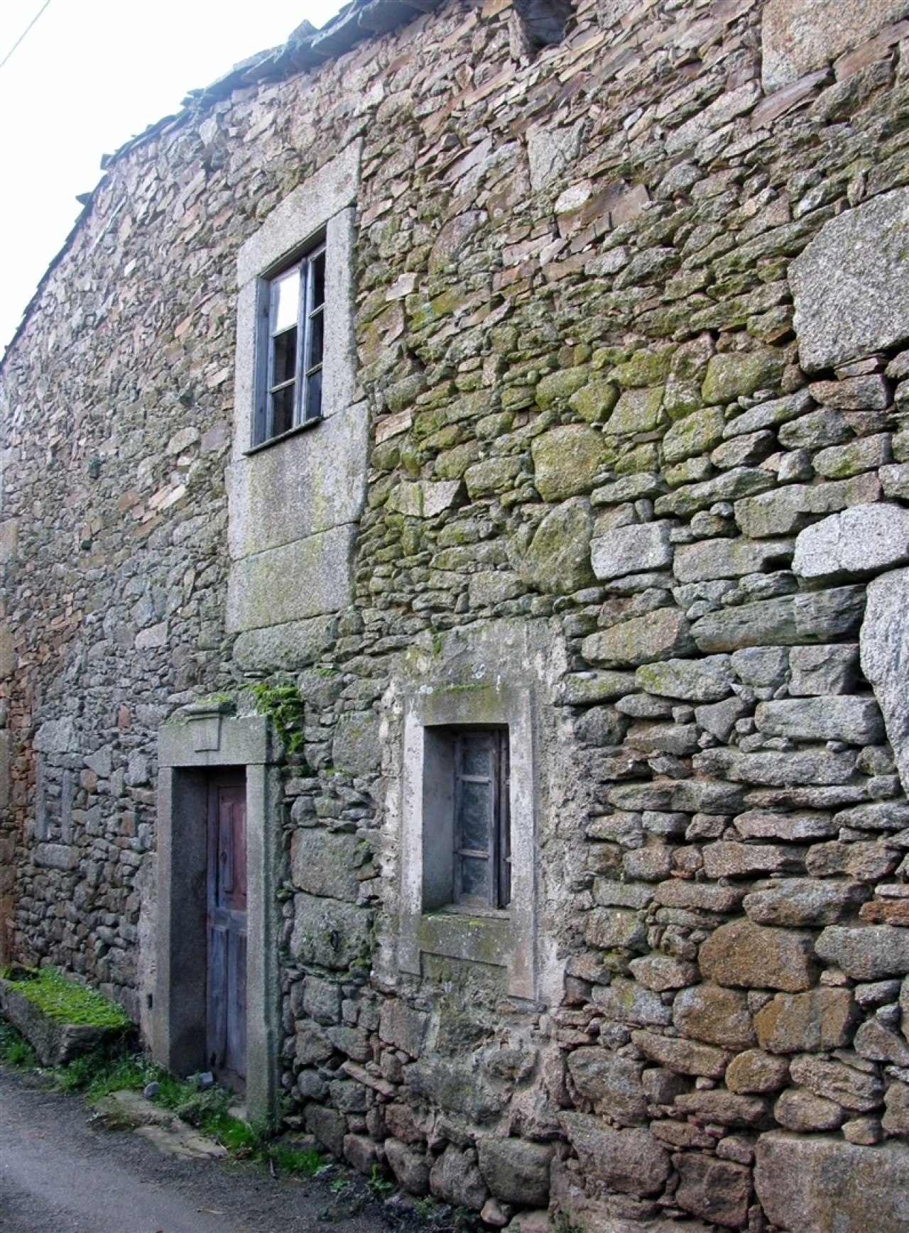 Moradia T0 para Venda em Duas Igrejas Foto 13