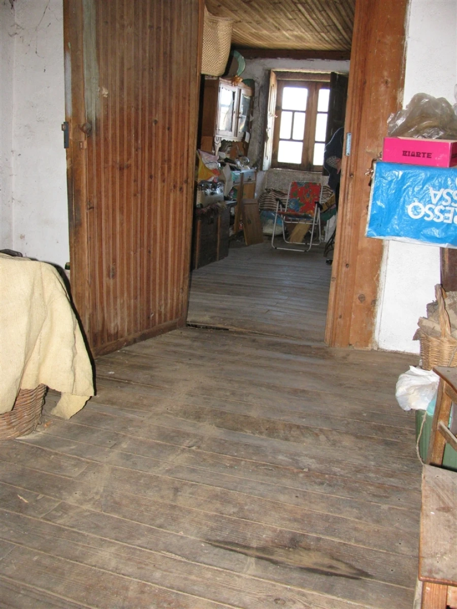 Moradia T0 para Venda em Duas Igrejas Foto 17