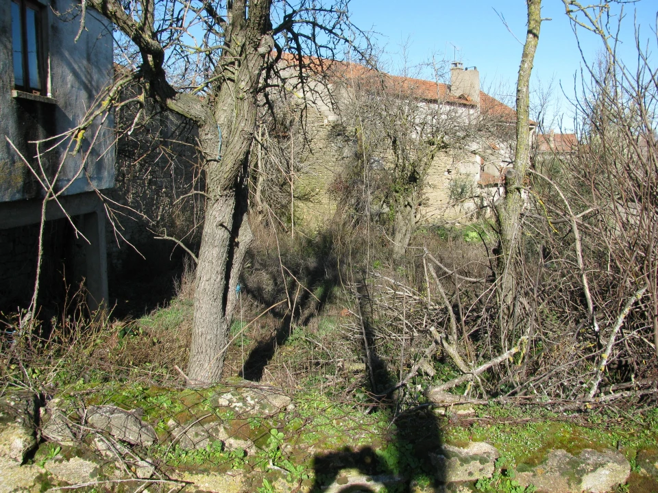 Moradia T0 para Venda em Duas Igrejas Foto 5