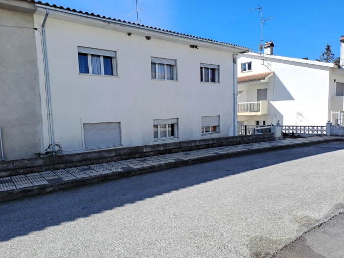 Prédio para Venda em Miranda do Douro Foto 13