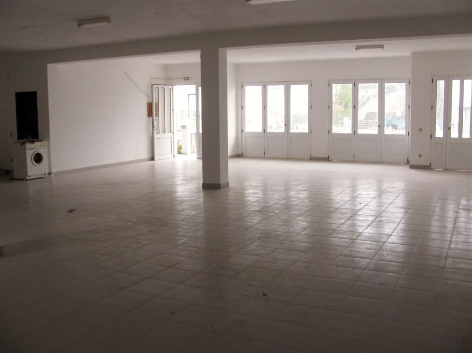 Prédio para Venda em Miranda do Douro Foto 6