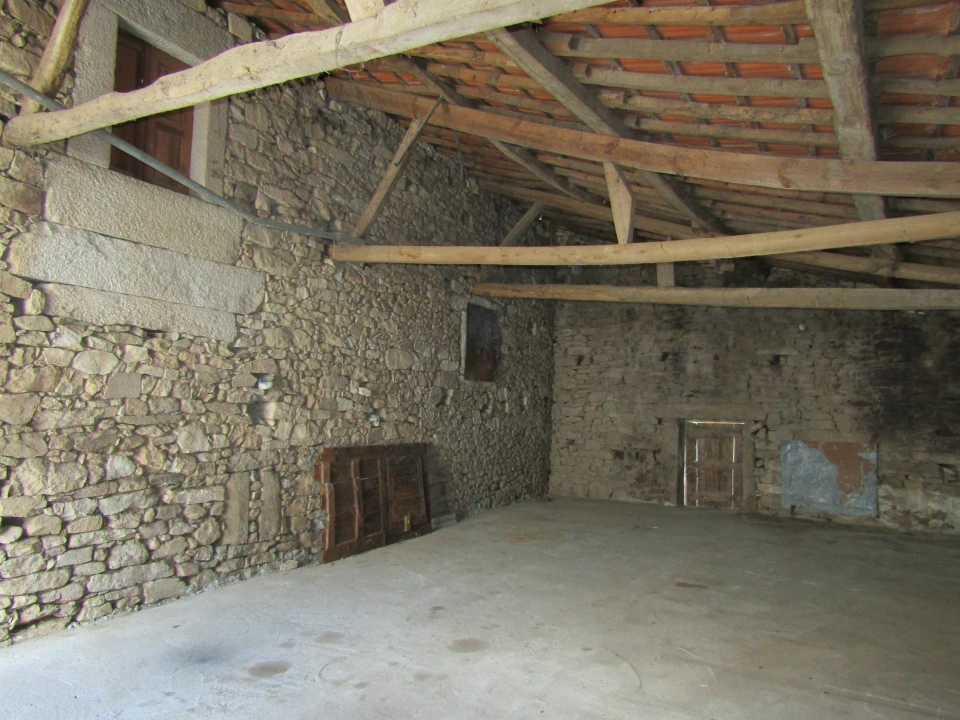 Moradia T3 para Venda em Malhadas Foto 16