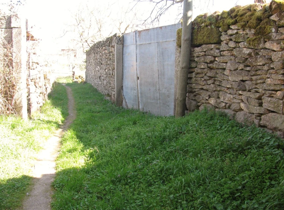 Prédio para Venda em Picote Foto 8