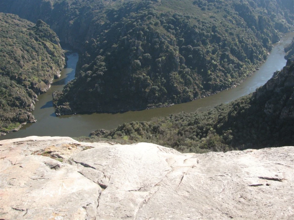 Prédio para Venda em Picote Foto 17