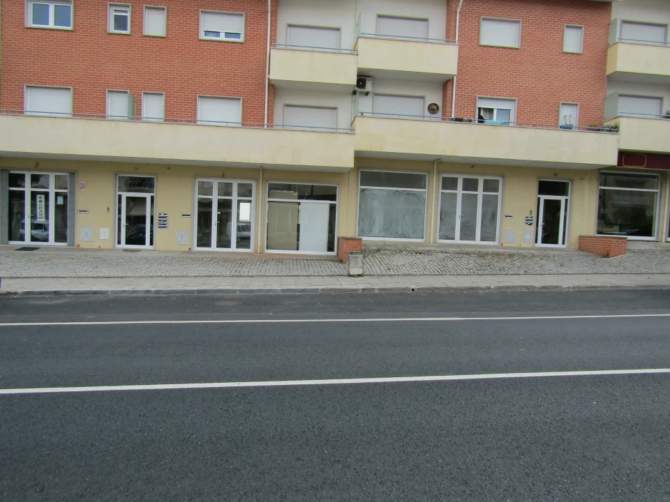 Loja para Arrendamento em Miranda do Douro Foto 5