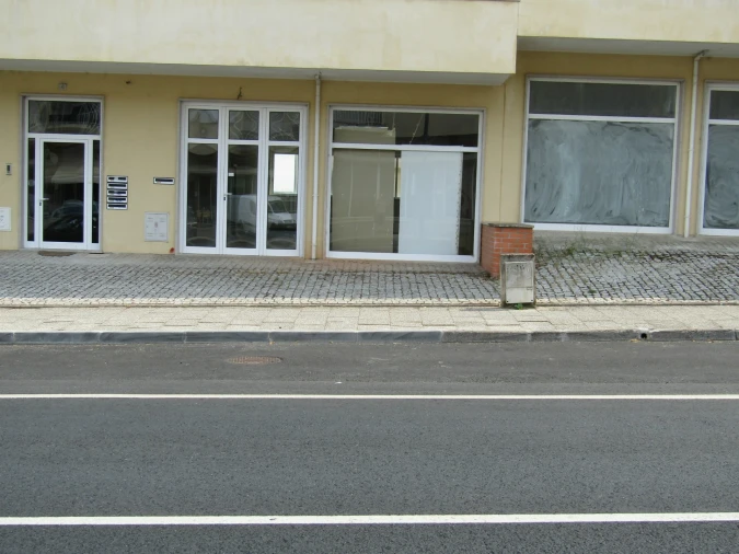 Loja para Arrendamento em Miranda do Douro