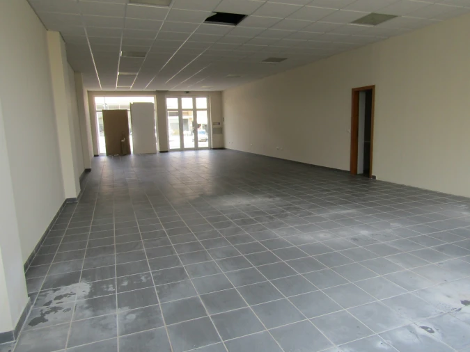 Loja para Arrendamento em Miranda do Douro Foto 14