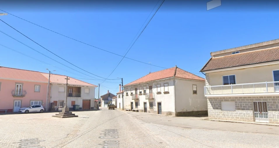 Moradia T4 para Venda em Palaçoulo Foto 27