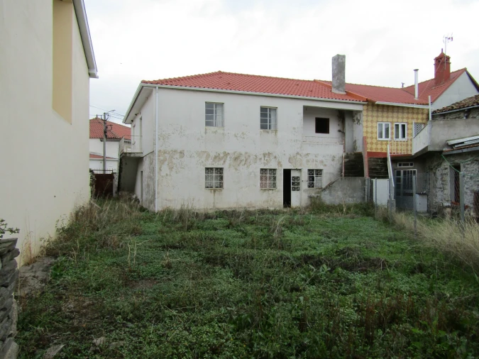 Moradia T4 para Venda em Palaçoulo Foto 4