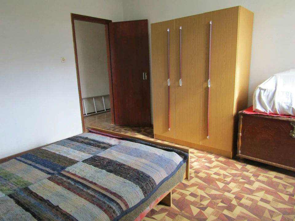 Moradia T4 para Venda em Palaçoulo Foto 10