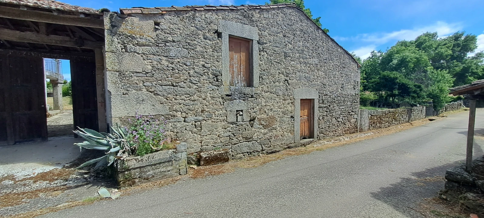 Moradia T6 para Venda em Genisio Foto 38