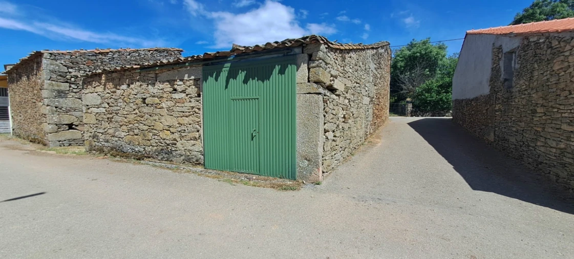 Moradia T6 para Venda em Genisio Foto 50