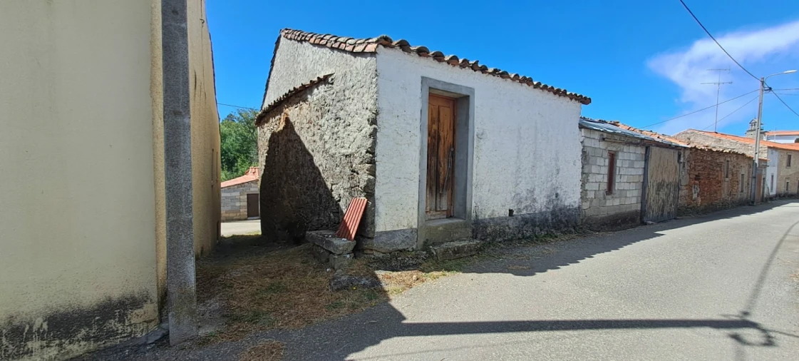 Moradia T6 para Venda em Genisio Foto 47