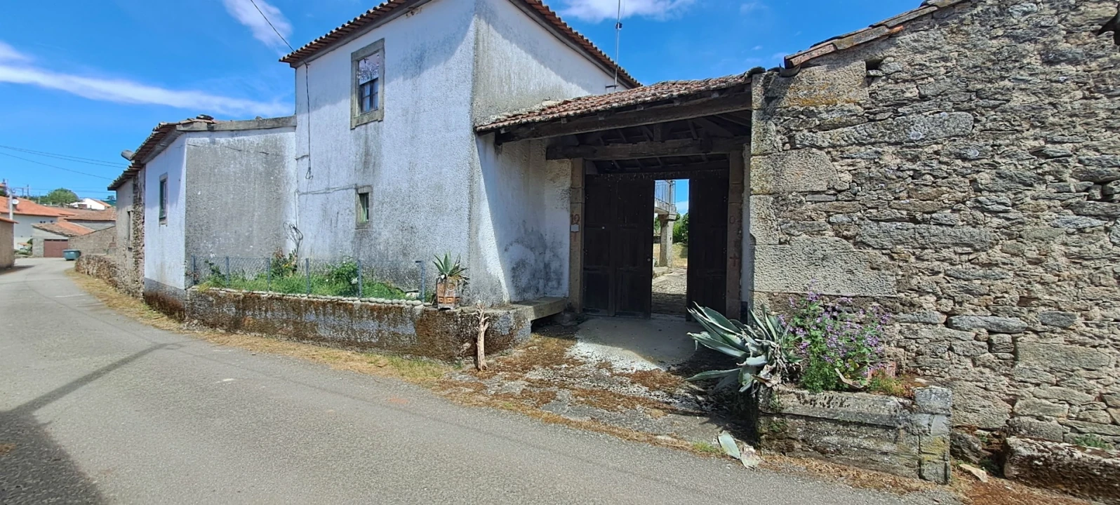 Moradia T6 para Venda em Genisio Foto 37