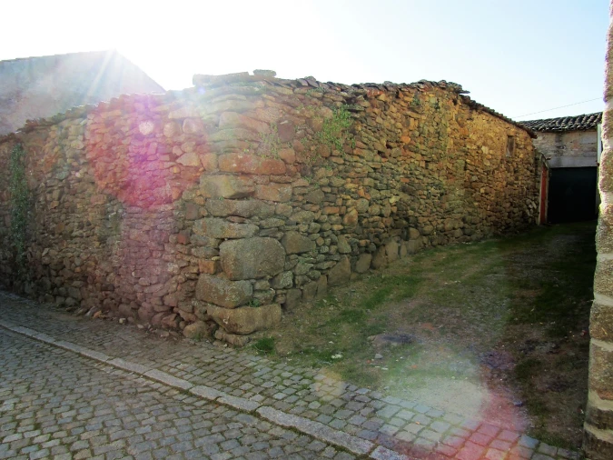 Moradia T0 para Venda em Picote Foto 10