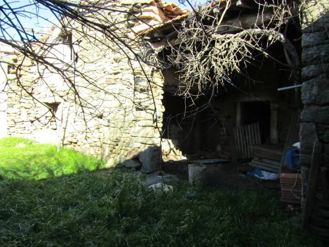 Moradia T0 para Venda em Picote Foto 20