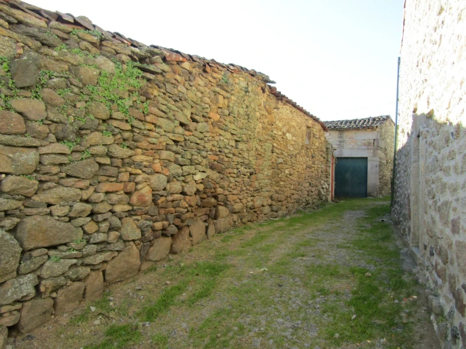 Moradia T0 para Venda em Picote Foto 12