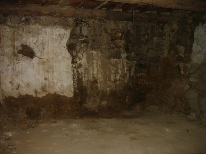 Moradia T2 para Venda em Urros Foto 6