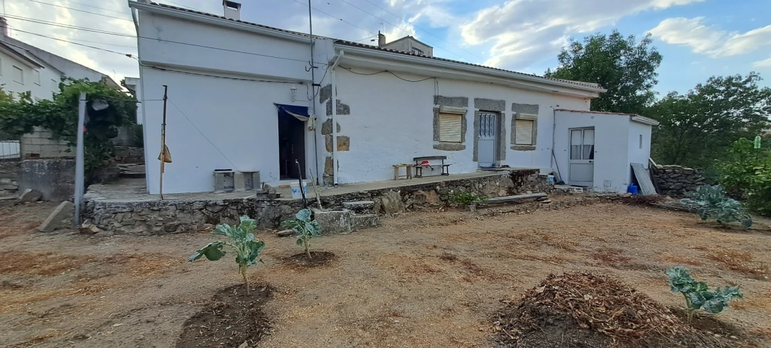 Moradia T3 para Venda em Miranda do Douro