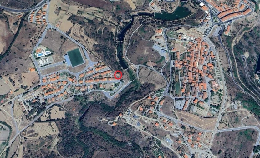 Moradia T3 para Venda em Miranda do Douro Foto 4