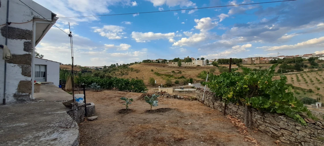Moradia T3 para Venda em Miranda do Douro Foto 36