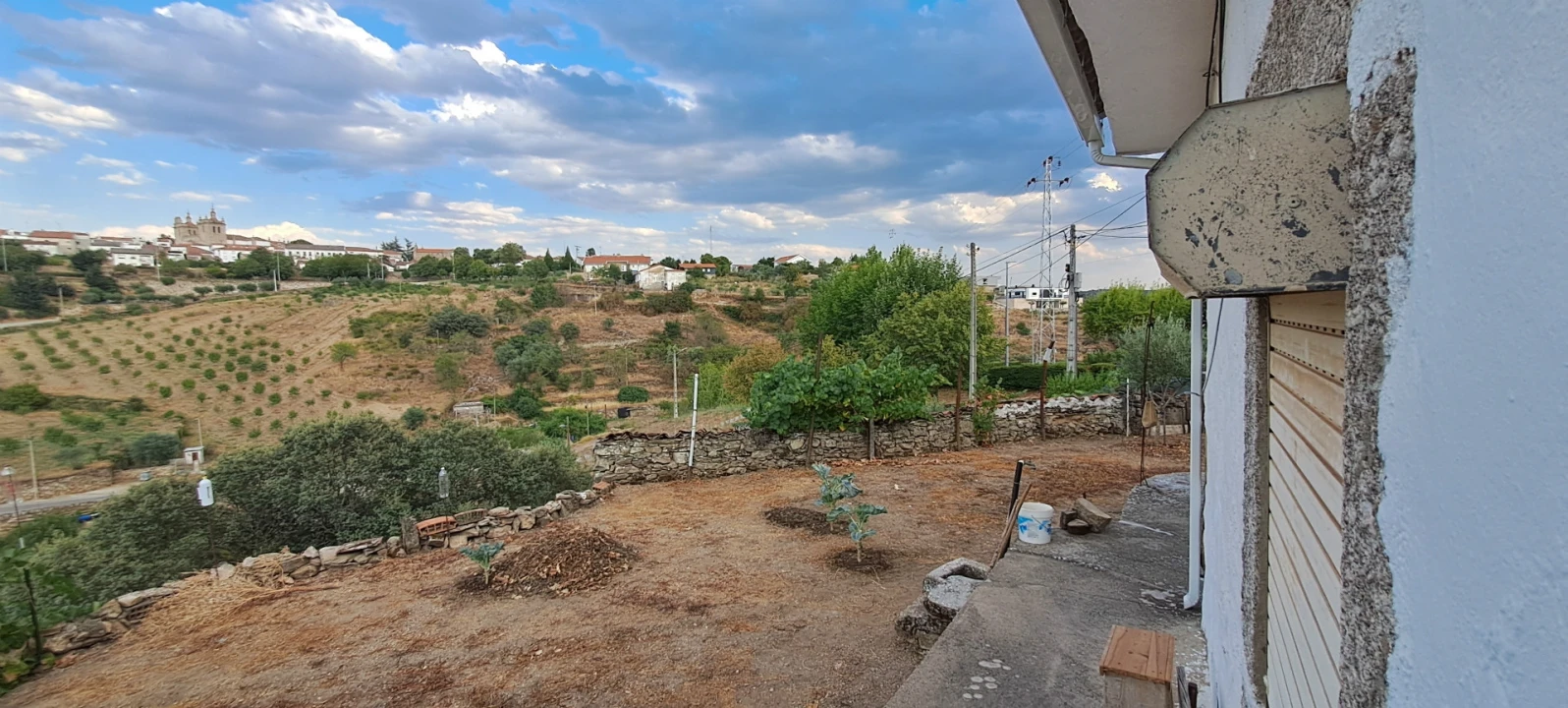 Moradia T3 para Venda em Miranda do Douro Foto 35