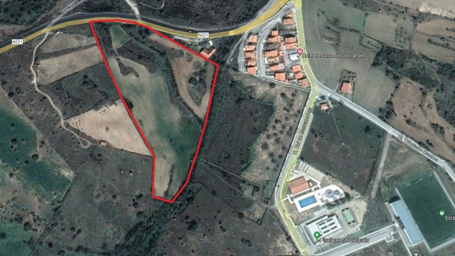 Terreno para Venda em Miranda do Douro