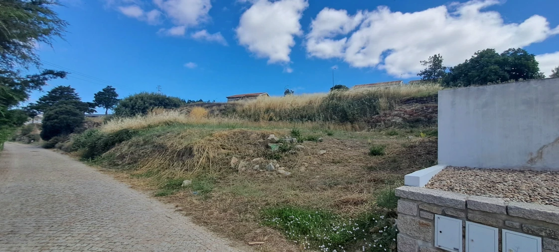 Terreno para Venda em Miranda do Douro Foto 22