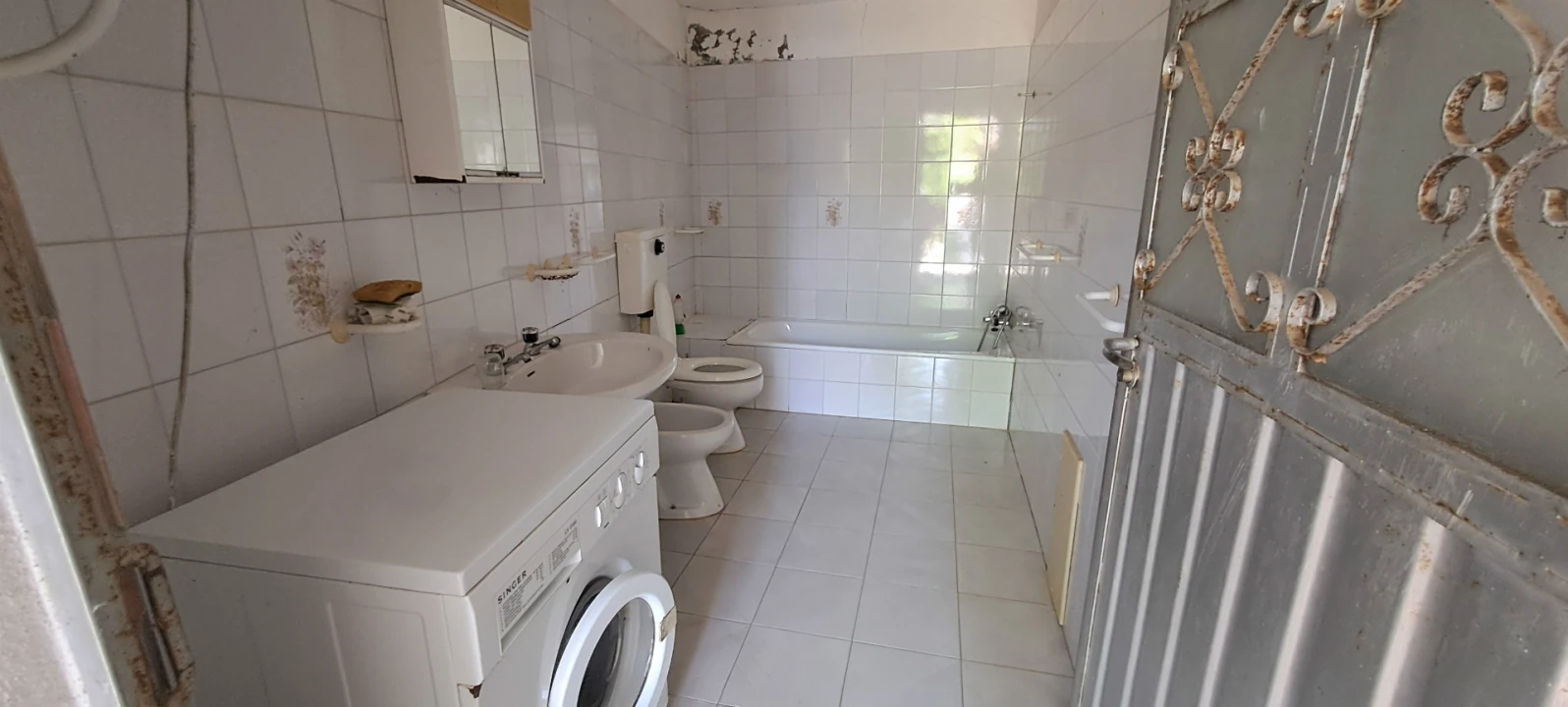 Moradia T4 para Venda em São Martinho de Angueira Foto 17