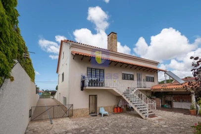 Moradia T3 para Venda em Tornada e Salir do Porto