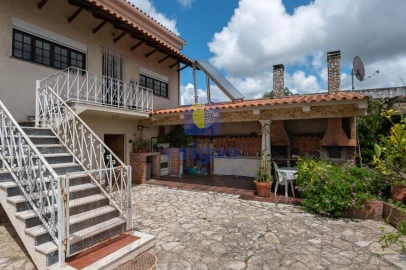 Moradia T3 para Venda em Tornada e Salir do Porto
