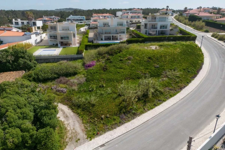 Terreno para Venda em Amoreira